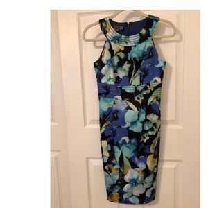 Muse Women’s  Dress Size 2 like new floral print